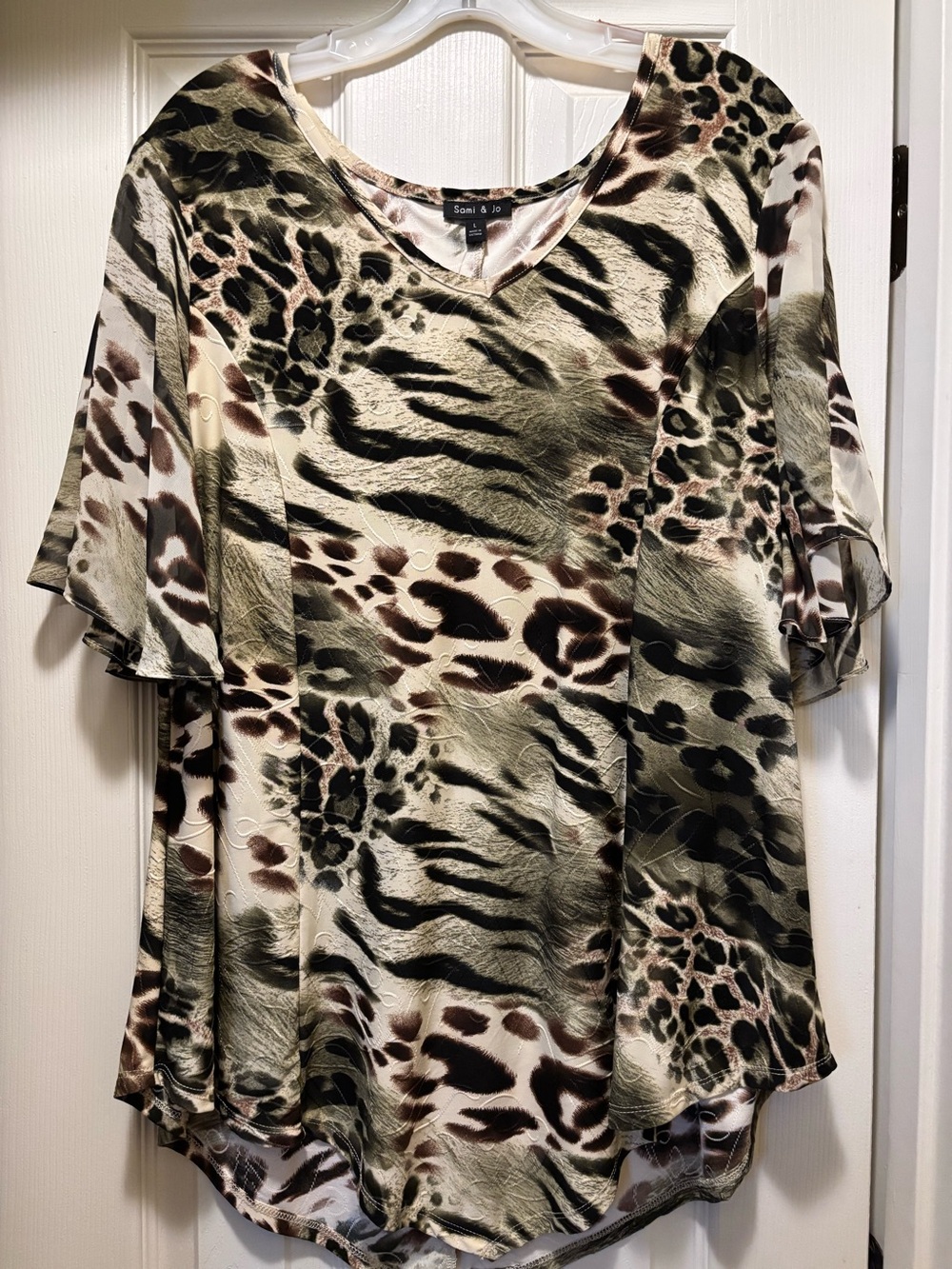Sami & Jo Olive Animal Print V-Neck with sheer Flutter Sleeve Top